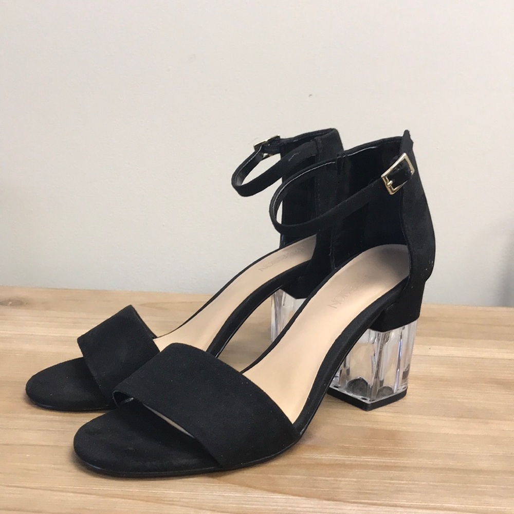 🎁 Expression Kara Sandals